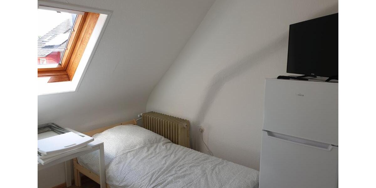 Wohnen auf Zeit Karlsruhe Wettersbach - 1 Zimmer, 20 m&sup2;, 450&euro; | Angebot:25552274