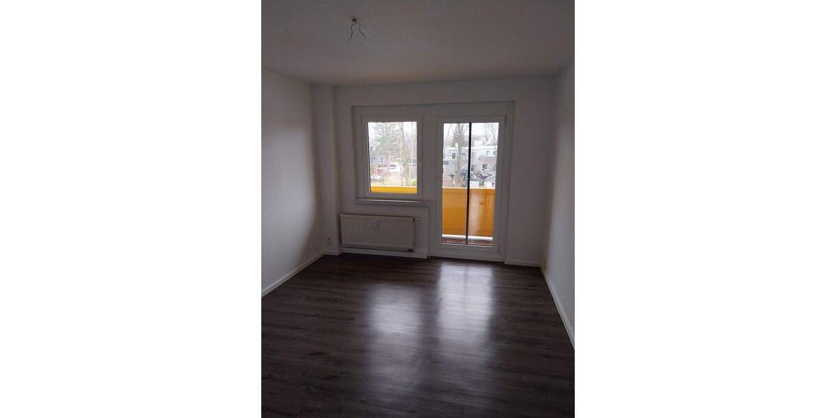 Etagenwohnung Neukirchen/Erzgebirge Neukirchen - 3 Zimmer, 98 m&sup2;, 588&euro; | Angebot:25051298