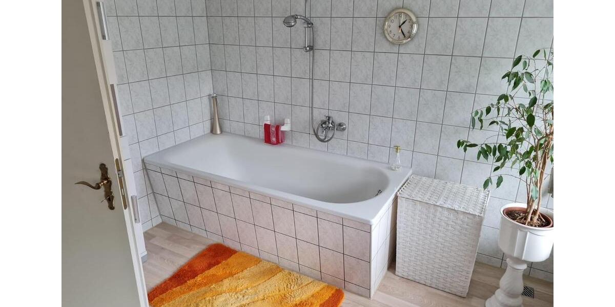 Etagenwohnung Barth - 2.5 Zimmer, 63 m&sup2;, 690&euro; | Angebot:25989826