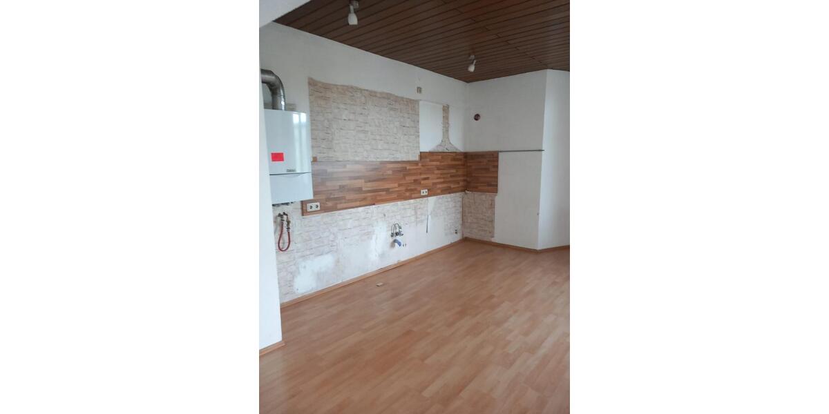 Erdgeschoßwohnung Neunkirchen - 3 Zimmer, 95 m&sup2;, 600&euro; | Angebot:25893418