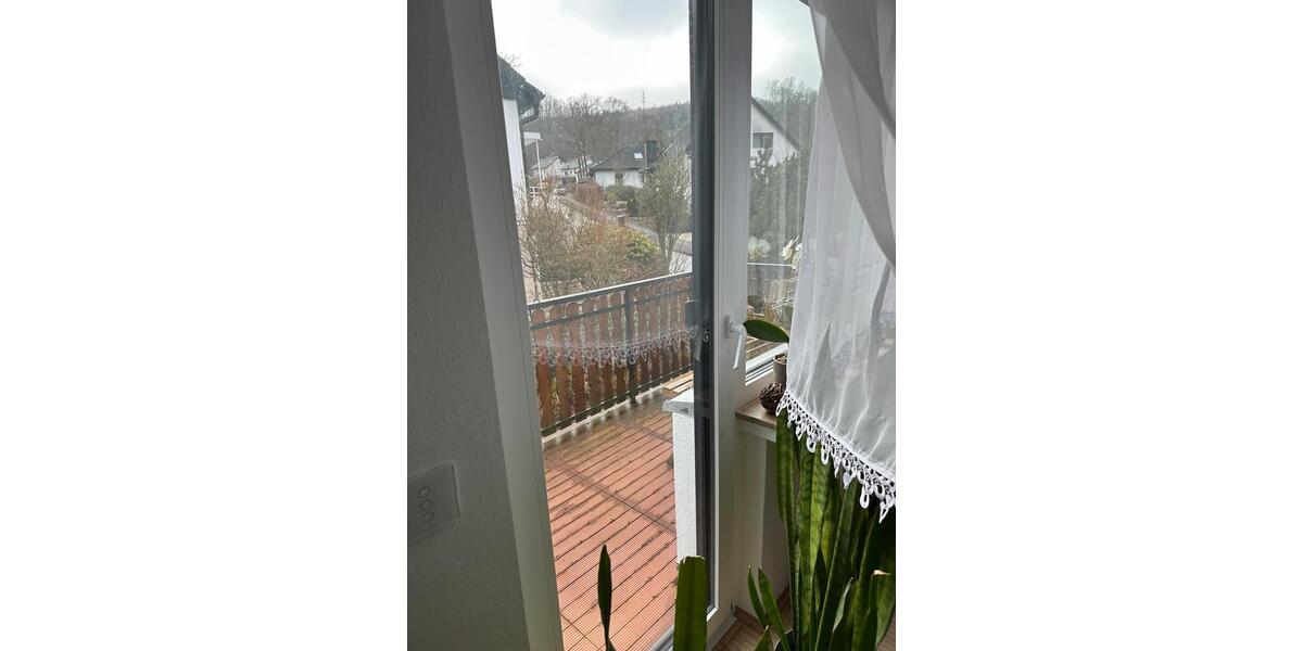 Dachgeschoßwohnung Schalksmühle - 3 Zimmer, 100 m&sup2;, 710&euro; | Angebot:24866553