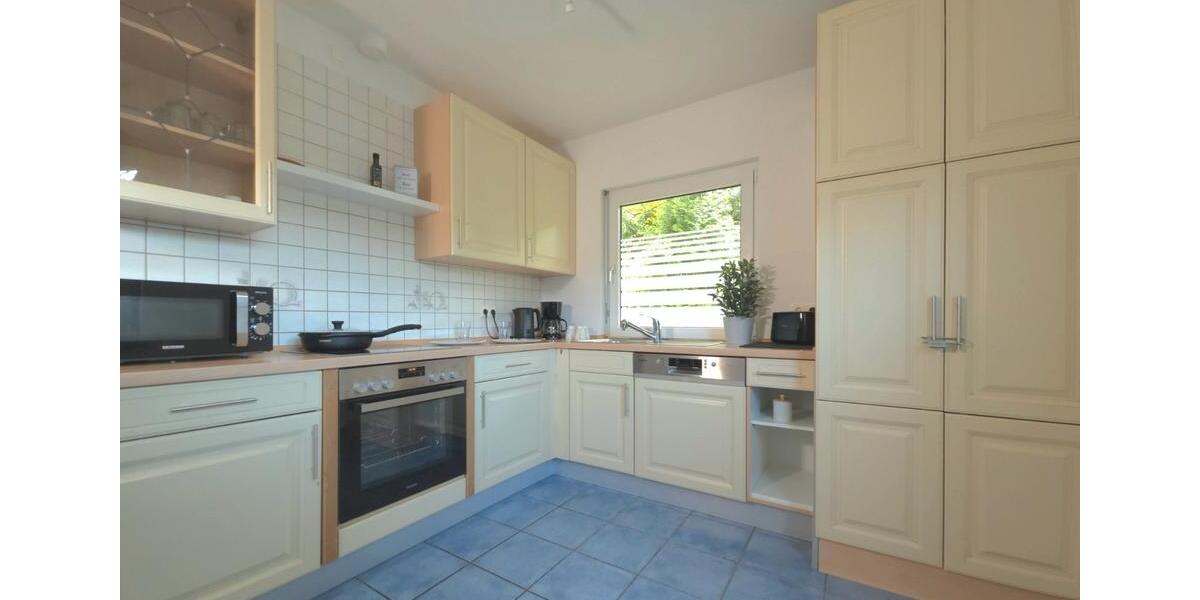 Wohnen auf Zeit Rosengarten - 5 Zimmer, 125 m&sup2;, 99&euro; | Angebot:26340892