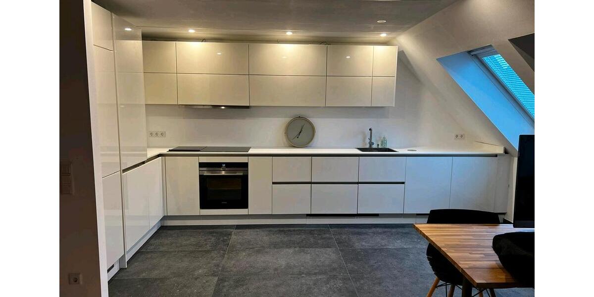 City-Lage 4 Zimmer-Maisonettewohnung- 4 Zimmer Wohnung 4 zimmer