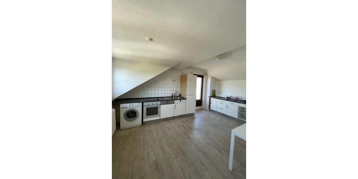 Dachgeschoßwohnung Olsberg - 2 Zimmer, 122 m&sup2;, 1.200&euro; | Angebot:26192324