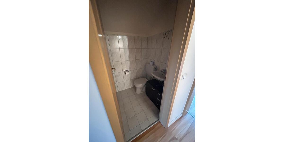 Dachgeschoßwohnung Frankenberg (Eder) - 2 Zimmer, 68 m&sup2;, 680&euro; | Angebot:24828341