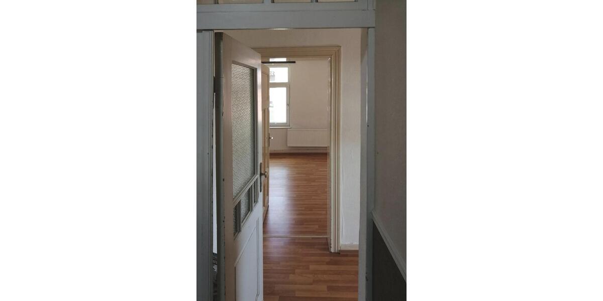 Sonnige Dachgeschosswohnung 3 zimmer