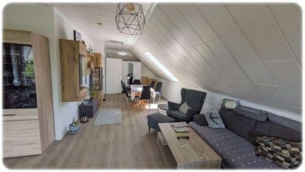 Dachgeschoßwohnung Munster - 3 Zimmer, 86 m&sup2;, 800&euro; | Angebot:24773925