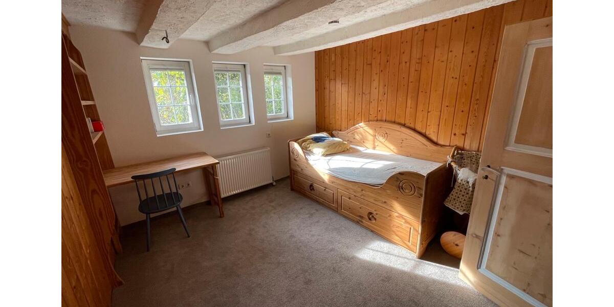 Wohnen auf Zeit Kreuztal - 3 Zimmer, 62 m&sup2;, 490&euro; | Angebot:23084423