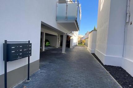 Helle Maisonette Wohnung in Goldbach mit hoher Ausstattung und gr 3 zimmer