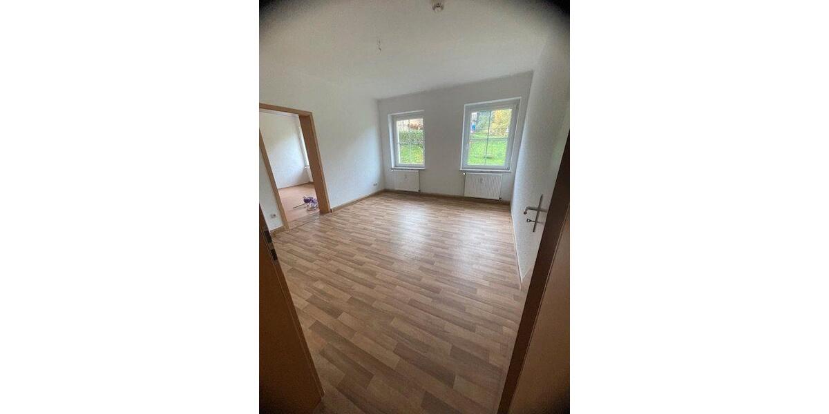 Etagenwohnung Probstzella - 4 Zimmer, 81 m&sup2;, 460&euro; | Angebot:26134114
