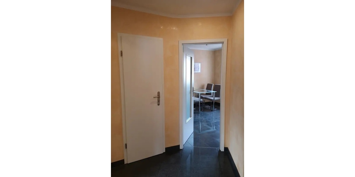 Gut geschnittene 2-Zimmer-EG-Wohnung mit Terrasse - 2- Bayreuth Wolfsbach | Angebot:26149150