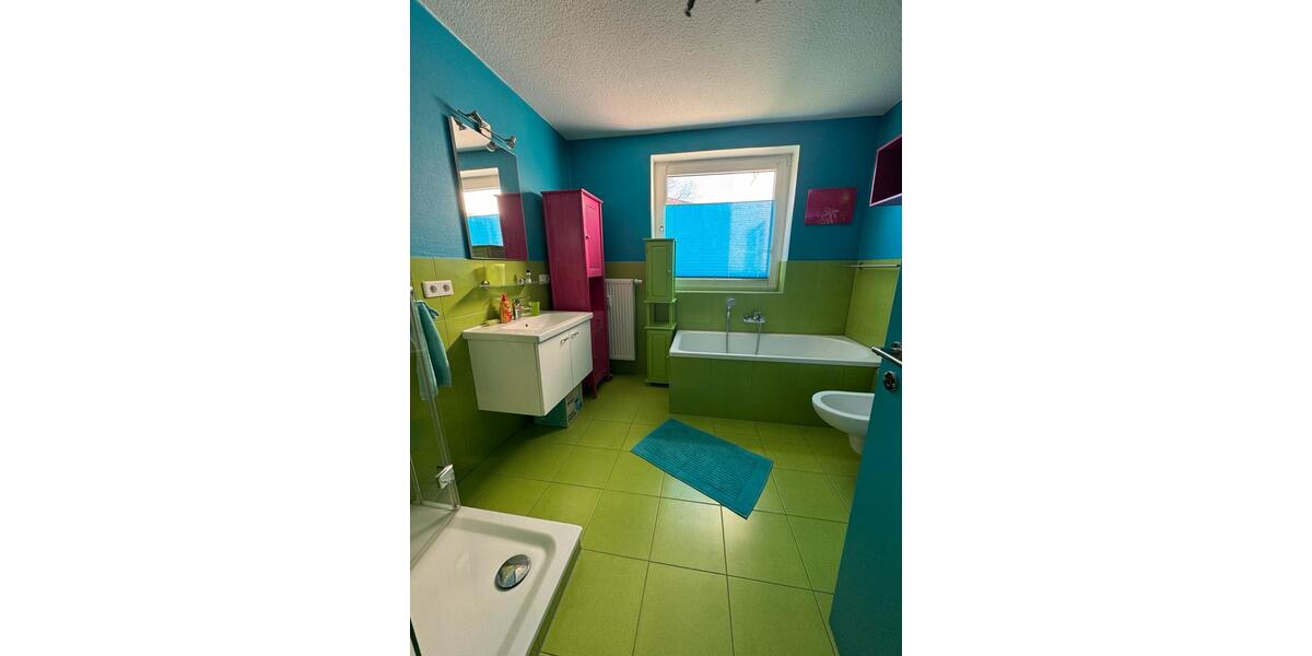 Erdgeschoßwohnung Flensburg Fruerlund - 3 Zimmer, 103 m&sup2;, 1.700&euro; | Angebot:25905832