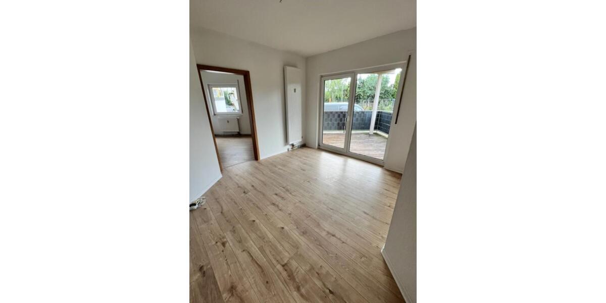 Etagenwohnung Wallhausen - 3 Zimmer, 90 m&sup2;, 440&euro; | Angebot:24675937