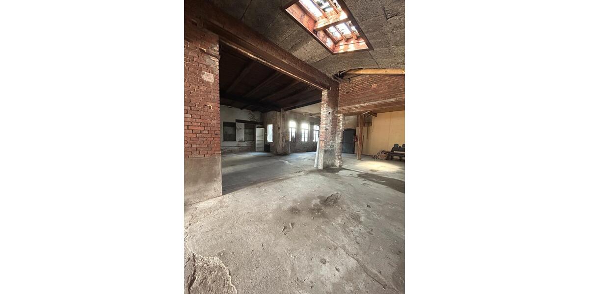 Etagenwohnung Stadthagen - 1 Zimmer, 250 m&sup2;, 500&euro; | Angebot:26019367