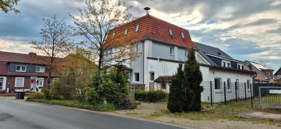 Einfamilienhaus Wildeshausen - 14 Zimmer, 350 m&sup2;, 2.800&euro; | Angebot:26401989