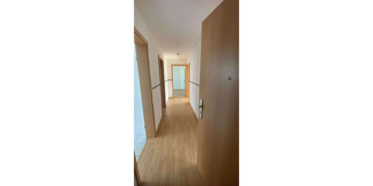 Wohnung zum Mieten in Oberhausen 405 € 67.19 m² 3 zimmer