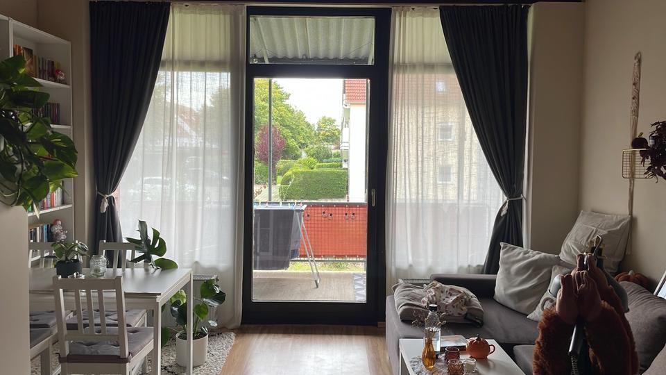 Gemütliche & helle 1-Zimmer-Wohnung zimmer