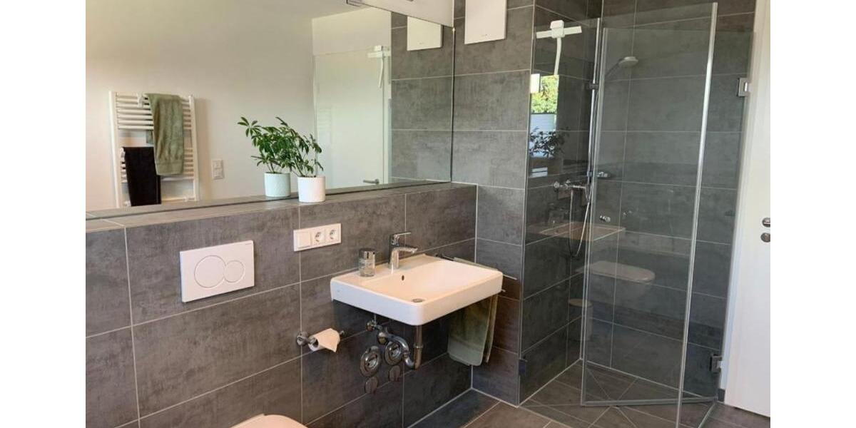 DIREKTE UNI &-KLINIKNÄHE: 3 ZIMMER IN EINZIGARTIGER, GRÜNER LAGE 3 zimmer