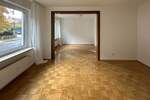 Sanierte 3,5-Zimmer-Erdgeschosswohnung mit Garten und Garage 3 zimmer