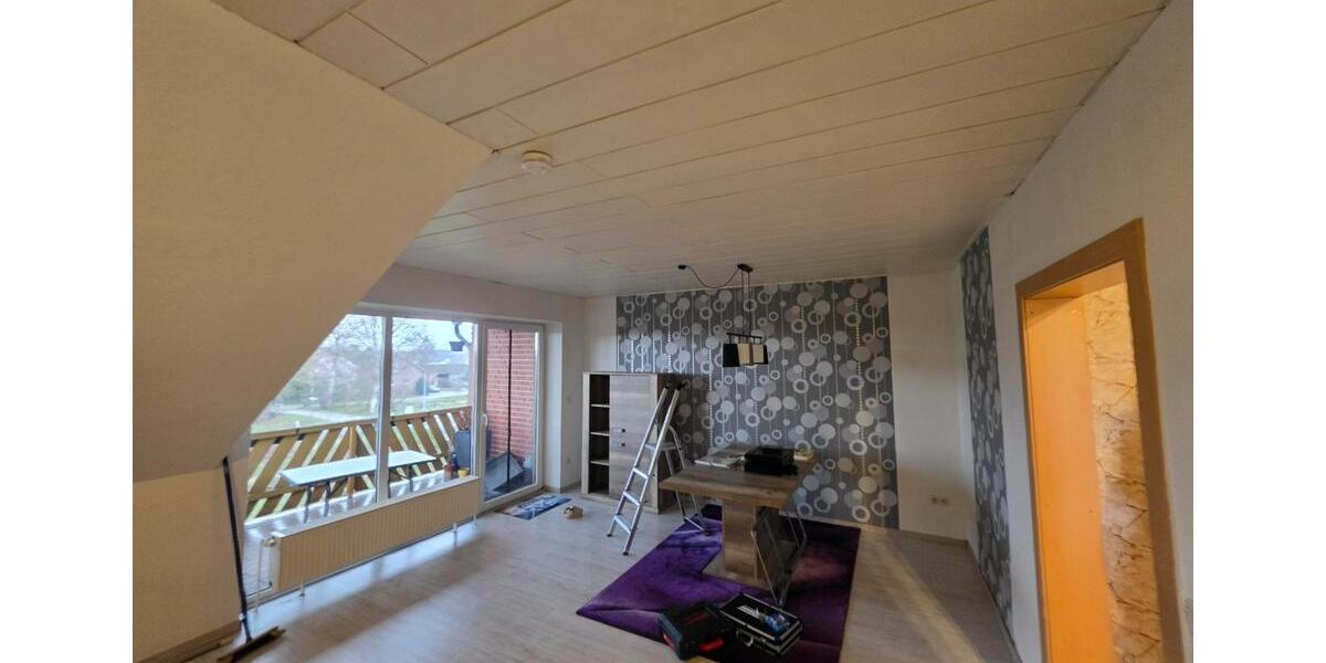 Dachgeschoßwohnung Sassenburg - 3 Zimmer, 71 m&sup2;, 462&euro; | Angebot:25972307