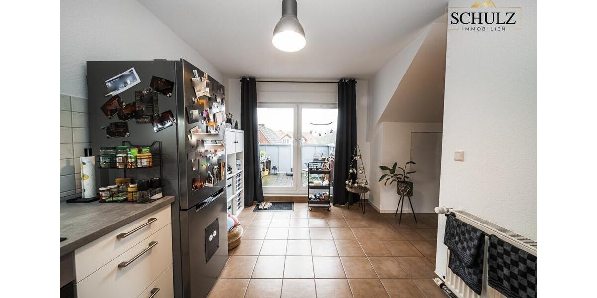 **Über den Dächern wohnen: stilvolle Dachgeschosswohnung in Toplage zu vermieten** 2 zimmer