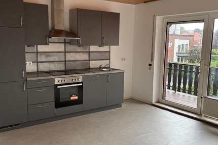 Oberwohnung mit Balkon am Obenende in zentraler Lage - Wohnung Papenburg | Angebot:26095806