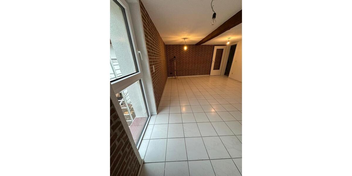 Etagenwohnung Feldatal - 2 Zimmer, 68 m&sup2;, 500&euro; | Angebot:26505409