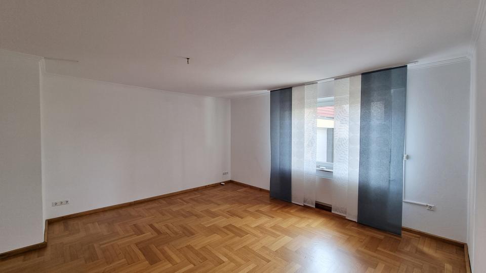 Erdgeschoßwohnung Rietberg - 3 Zimmer, 100 m&sup2;, 870&euro; | Angebot:23780981