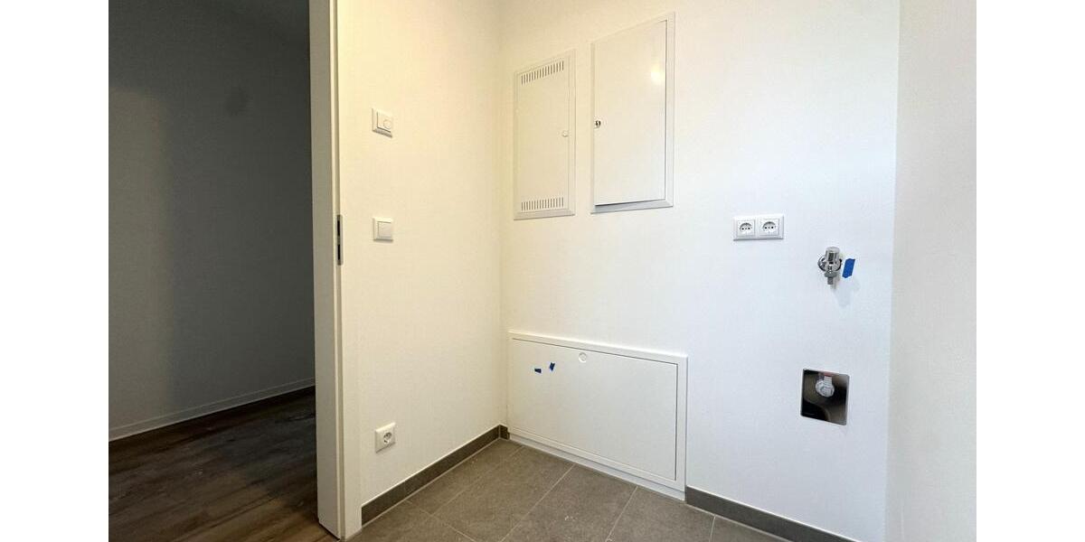 Dachgeschoßwohnung Leipzig Mitte - 2 Zimmer, 56 m&sup2;, 885&euro; | Angebot:26067912