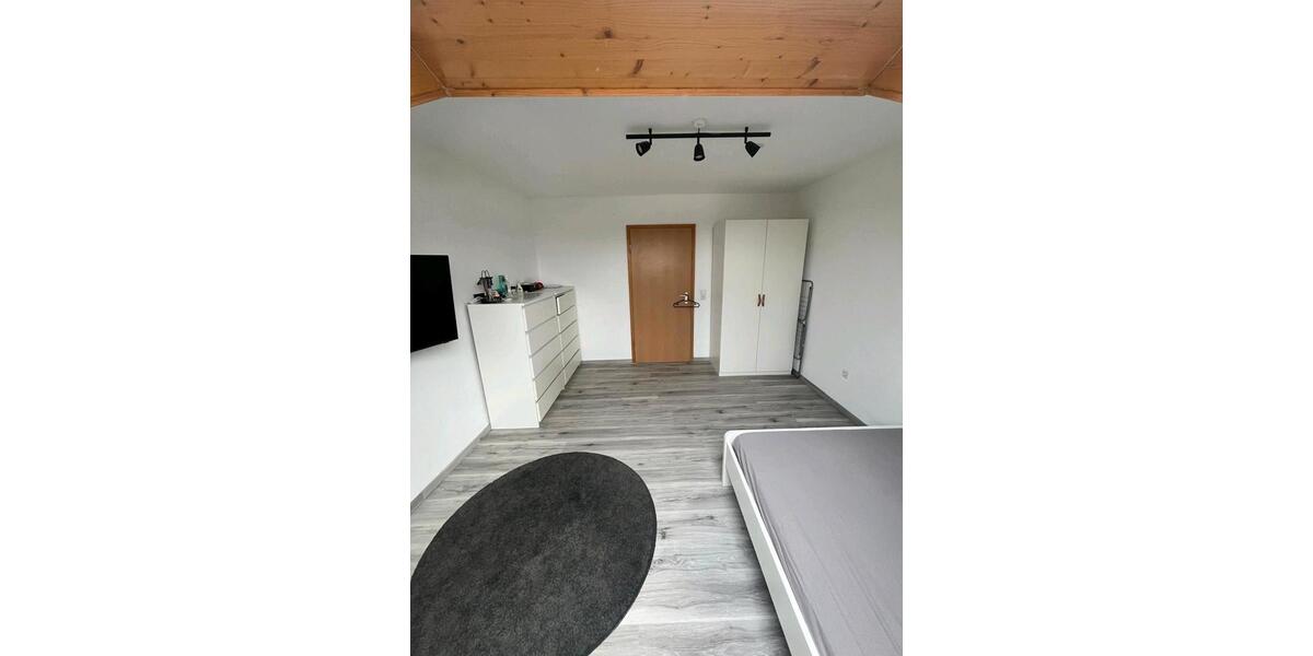Dachgeschoßwohnung Schauenburg - 3 Zimmer, 98 m&sup2;, 600&euro; | Angebot:24846661