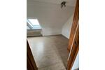 Helle 2-Zimmer-Dachgeschosswohnung in Solingen-Höhscheid zimmer
