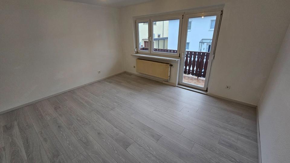 Etagenwohnung Heubach - 3 Zimmer, 76 m&sup2;, 800&euro; | Angebot:24600167