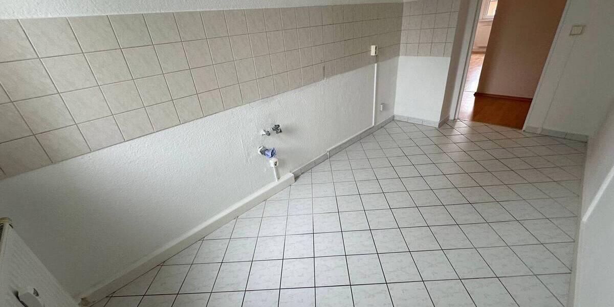 Zimmer Chemnitz Reichenbrand - 5 Zimmer, 100 m&sup2;, 599&euro; | Angebot:26080196