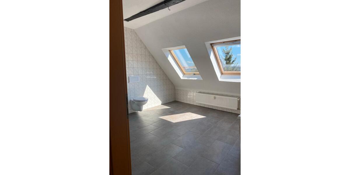 Dachgeschoßwohnung Halberstadt - 3 Zimmer, 76 m&sup2;, 440&euro; | Angebot:26251271