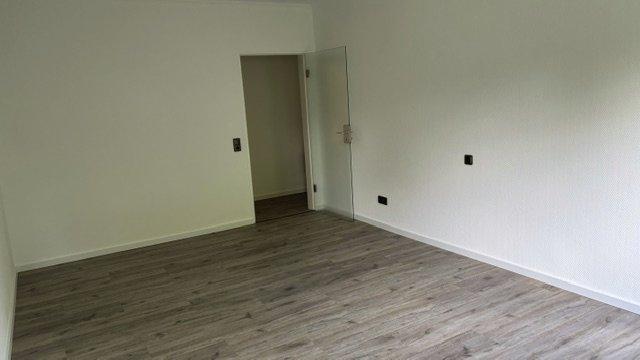 Hochparterre Rosbach vor der Höhe - 3.5 Zimmer, 114 m&sup2;, 1.350&euro; | Angebot:26632471