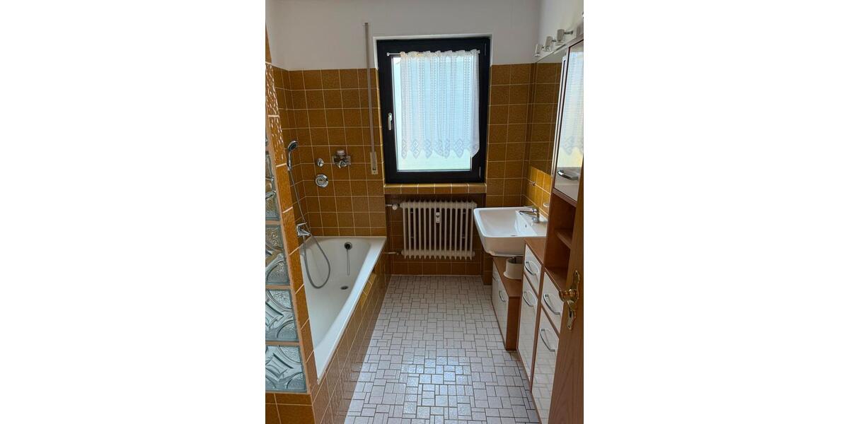 Etagenwohnung Vellmar - 3 Zimmer, 77 m&sup2;, 720&euro; | Angebot:25886623