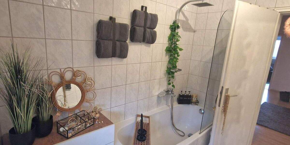 Etagenwohnung Goldbach - 2 Zimmer, 79 m&sup2;, 790&euro; | Angebot:25927190