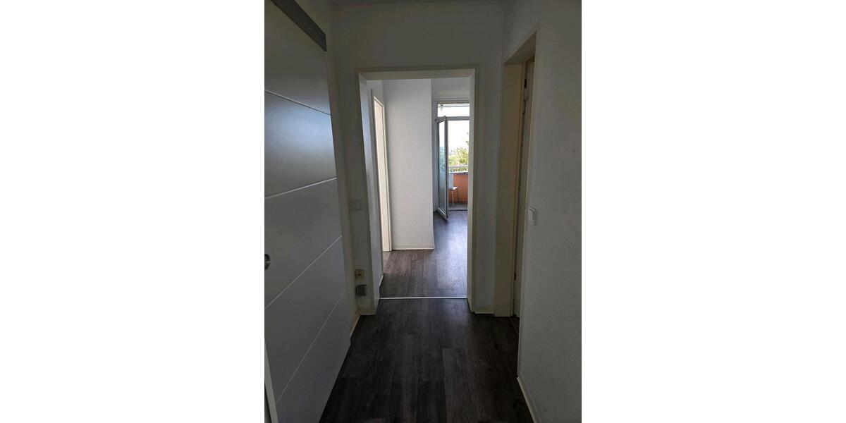 2 Zimmer in einer 3er WG ab sofort zu vermieten 4 zimmer