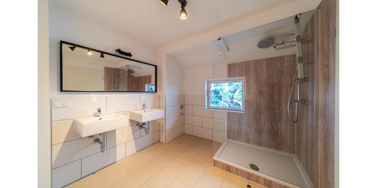 Wohnen auf Zeit Offenbach am Main Hafen - 5 Zimmer, 138 m&sup2;, 650&euro; | Angebot:26181825