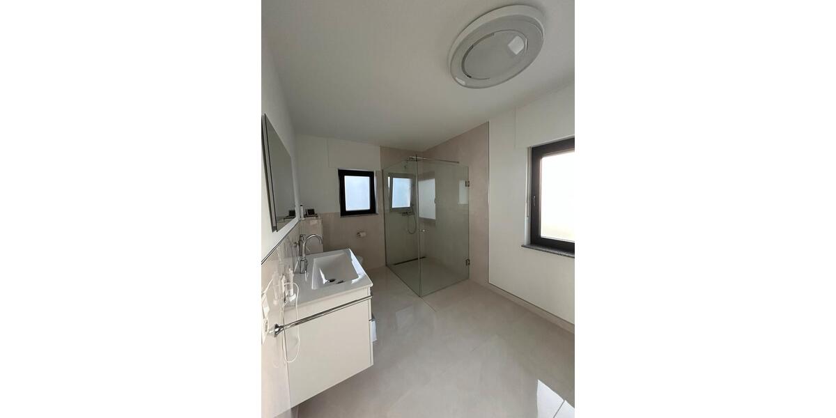 Moderne Wohnung in Lage - Pottenhaus auf zwei Etagen 3 zimmer