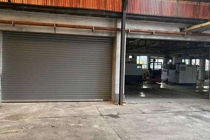 Halle in Lübeck 2.800 € 460 m² zimmer