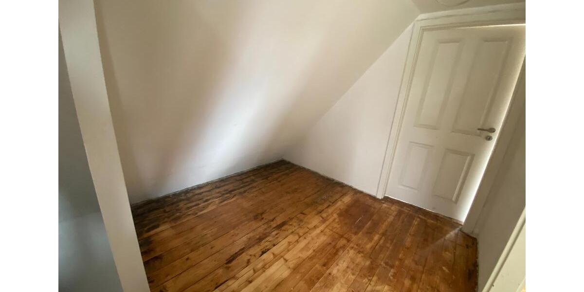 Einfamilienhaus Oberndorf - 8 Zimmer, 147 m&sup2;, 1.400&euro; | Angebot:25739509