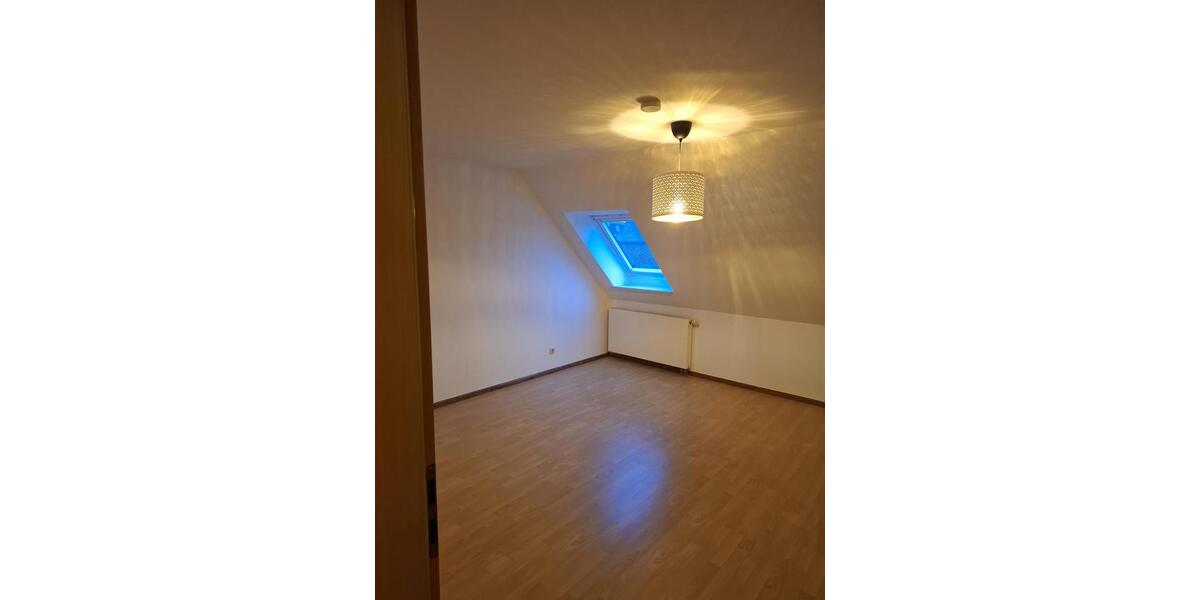 Dachgeschoßwohnung Tönning - 2 Zimmer, 82 m&sup2;, 650&euro; | Angebot:26557049