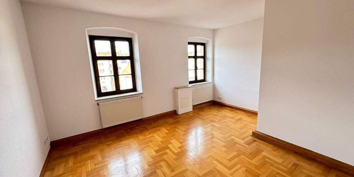 Etagenwohnung Görlitz Innenstadt - 3 Zimmer, 103 m&sup2;, 620&euro; | Angebot:26170831