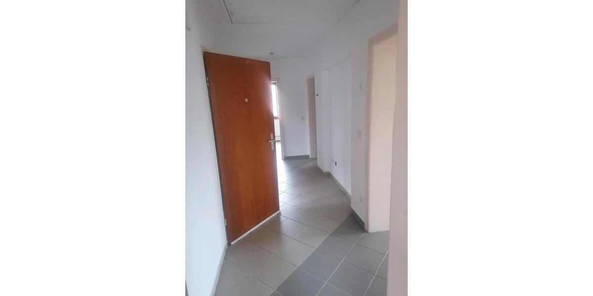 Etagenwohnung Schwelm - 3 Zimmer, 98 m&sup2;, 700&euro; | Angebot:26507397
