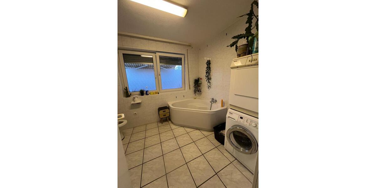 Terrassenwohnung Pelm - 3 Zimmer, 100 m&sup2;, 375&euro; | Angebot:25226113