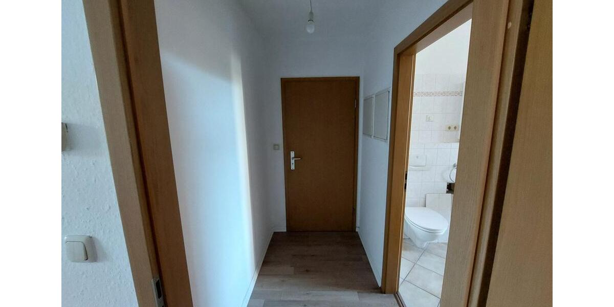 Etagenwohnung Roßwein - 1 Zimmer, 39 m&sup2;, 205&euro; | Angebot:25375179