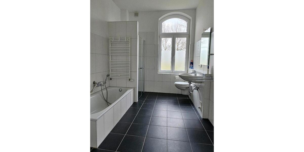 Erdgeschoßwohnung Schwabstedt - 3 Zimmer, 88 m&sup2;, 1.040&euro; | Angebot:26642390