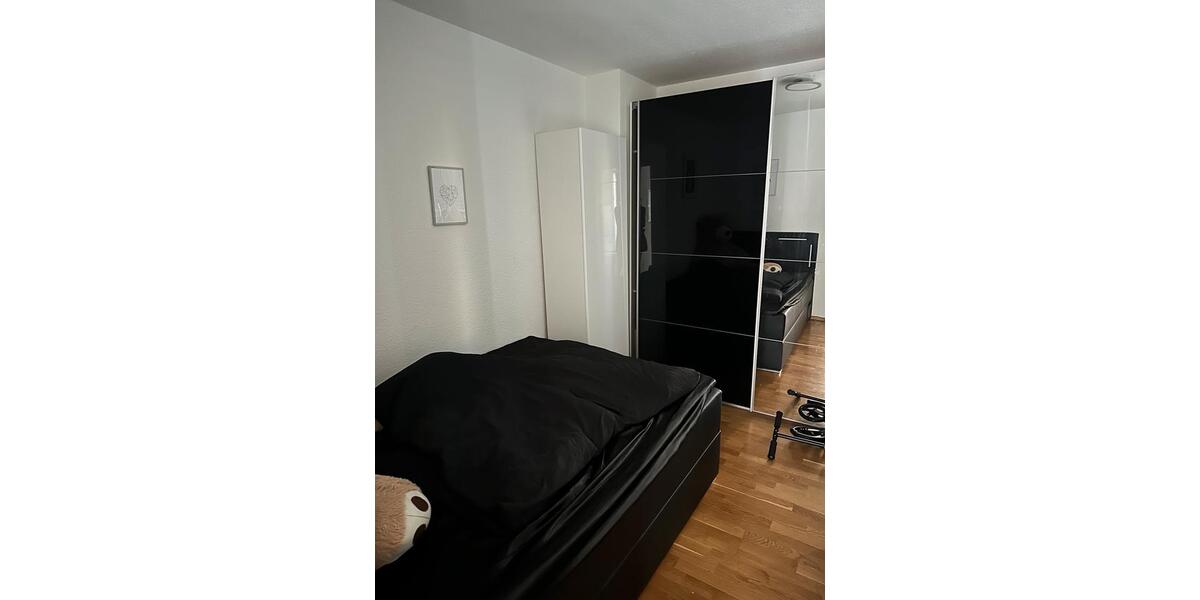 Dachgeschoßwohnung Esslingen am Neckar - 2 Zimmer, 46 m&sup2;, 989&euro; | Angebot:26693306
