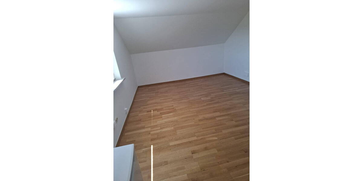 Etagenwohnung Langquaid - 2 Zimmer, 50 m&sup2;, 435&euro; | Angebot:26730922